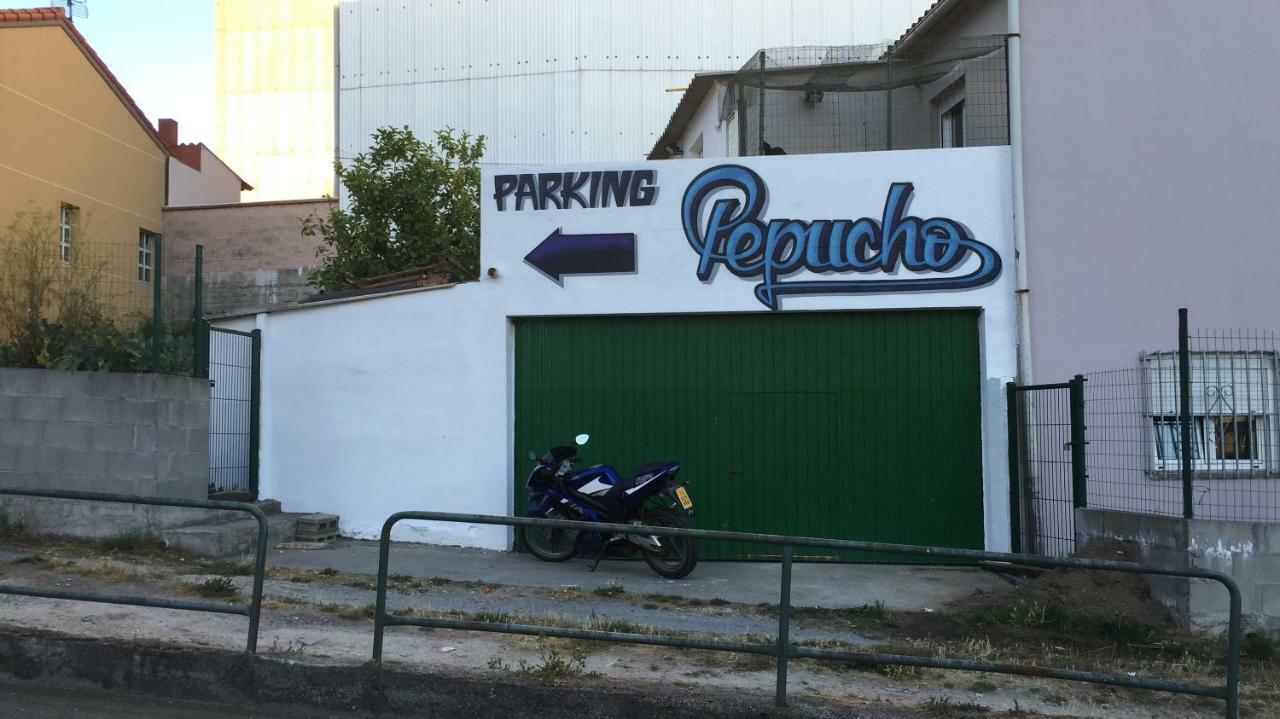 Pension Pepucho Vilarrodis Buitenkant foto